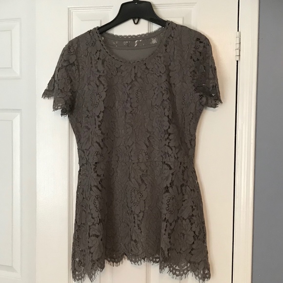 Isaac Mizrahi Floral Lace Short Sleeve Peplum Top - Picture 1 of 6